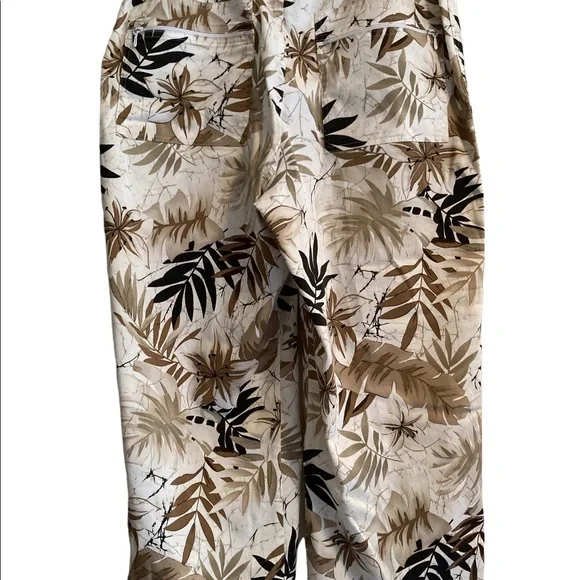 Chico’s Design Brown/Black Tropical Design Pants - Picture 2 of 8